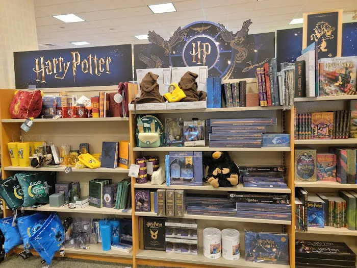 Barnes & Noble 5