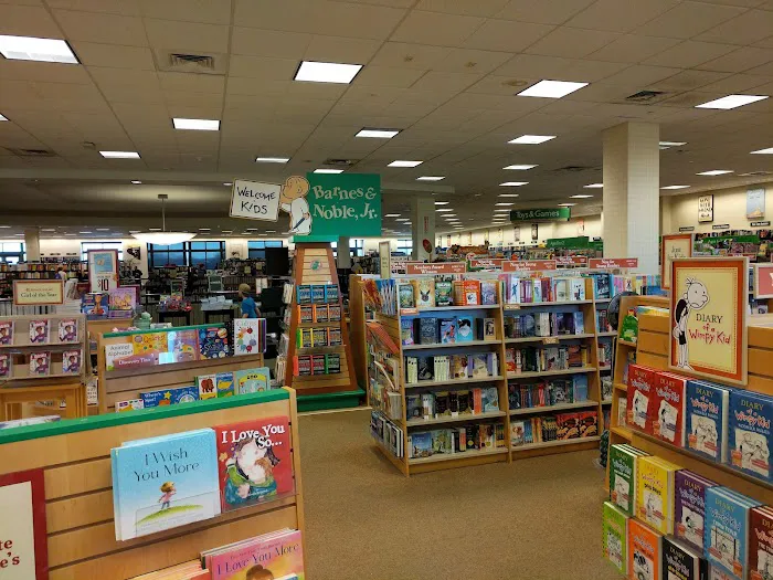 Barnes & Noble 0