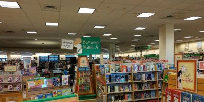 Barnes & Noble