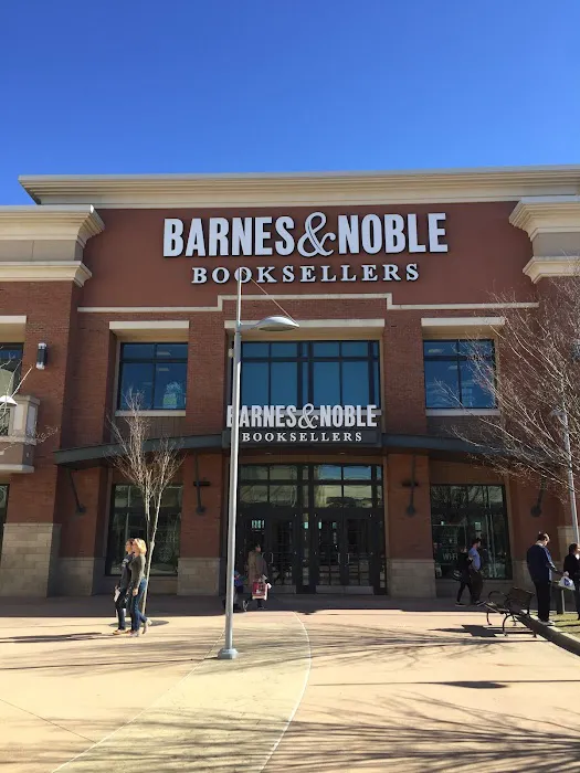 Barnes & Noble 3