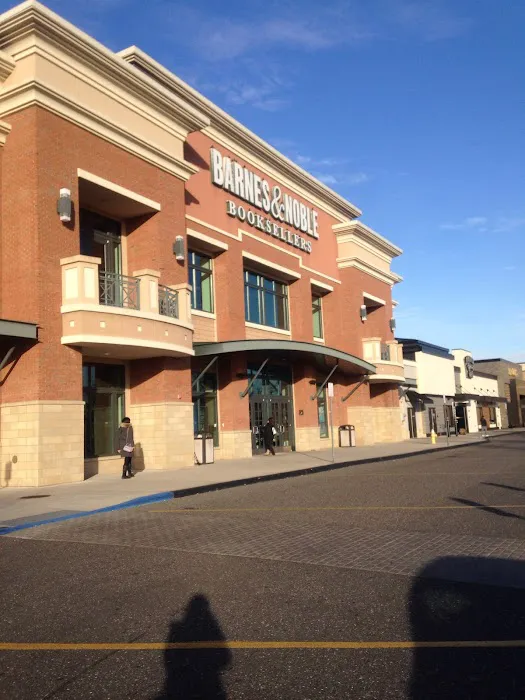 Barnes & Noble 1