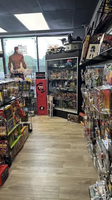 Lost toys and comics 5