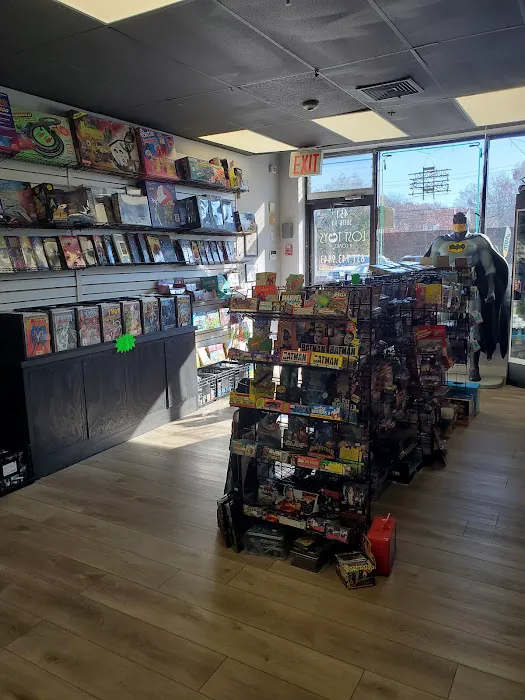 Lost toys and comics 3