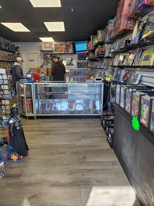 Lost toys and comics 4