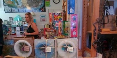 The Gift Hut