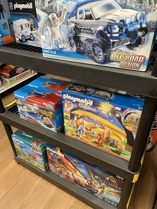 The Imperial Castle Toy Shop 1