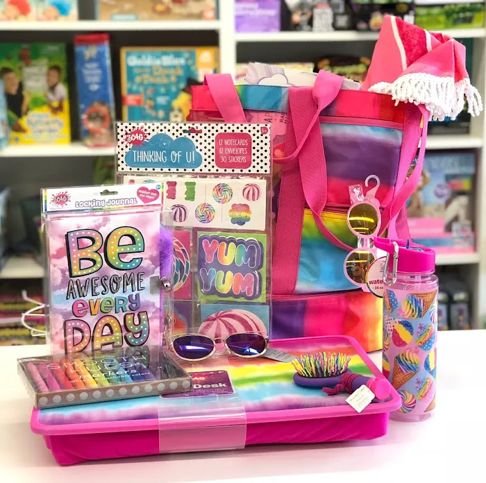 Distinctive Toys 8