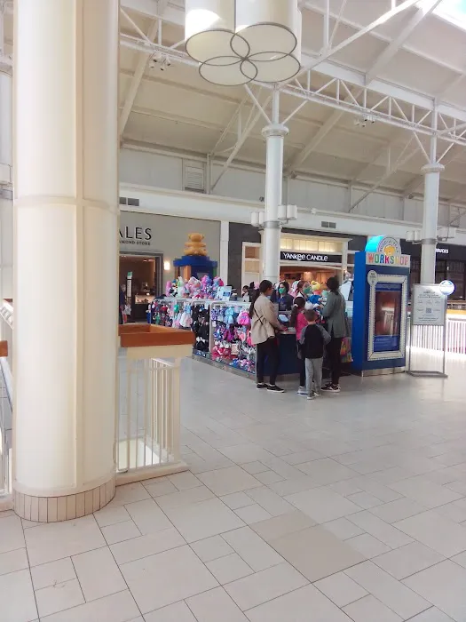 Build-A-Bear Workshop 9