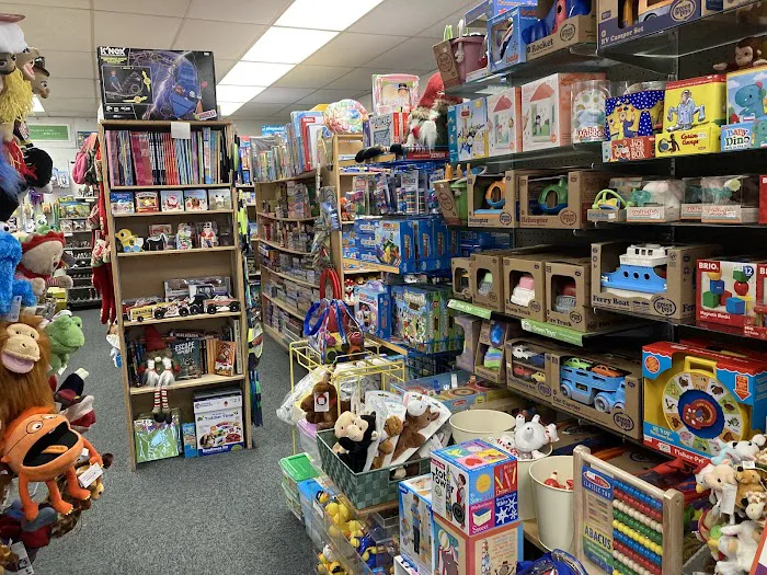 Play Toys & Gifts 4