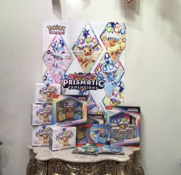 Legacy Collectibles & Toys 8