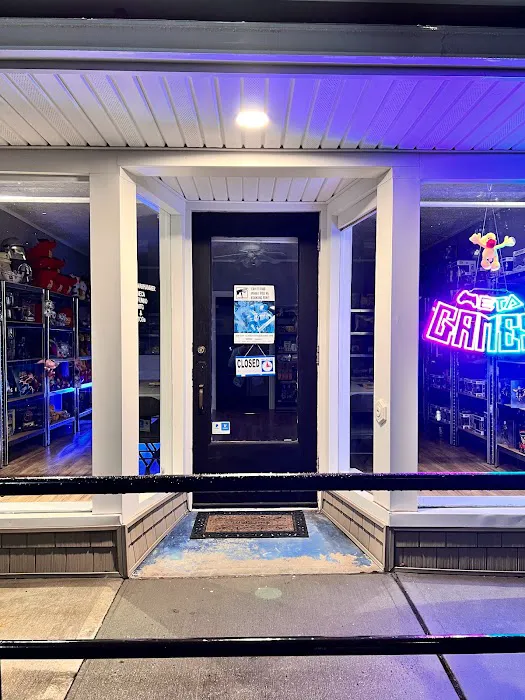 MetaGames.Toys Hobby Store 6