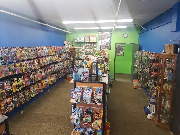 Retro Quest Toys & Collectibles 0