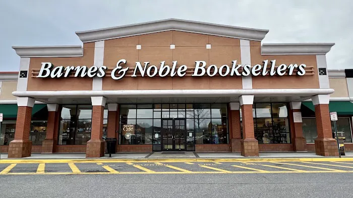 Barnes & Noble 0