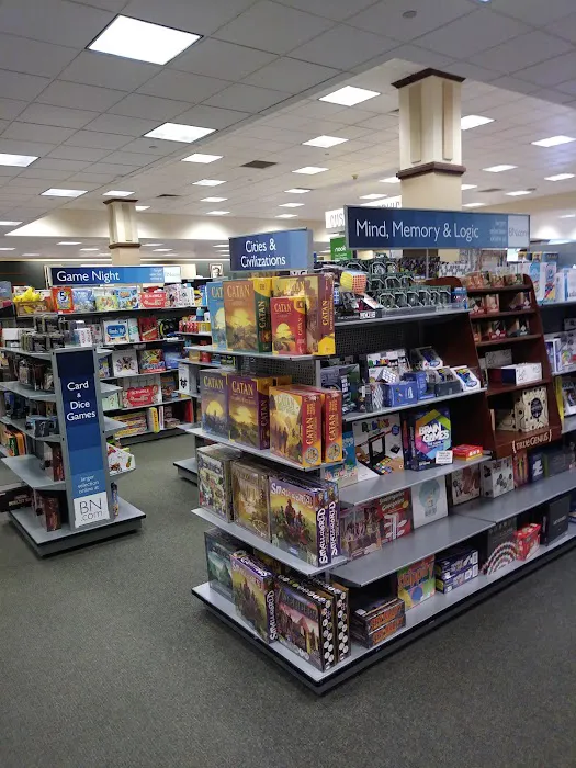 Barnes & Noble 6