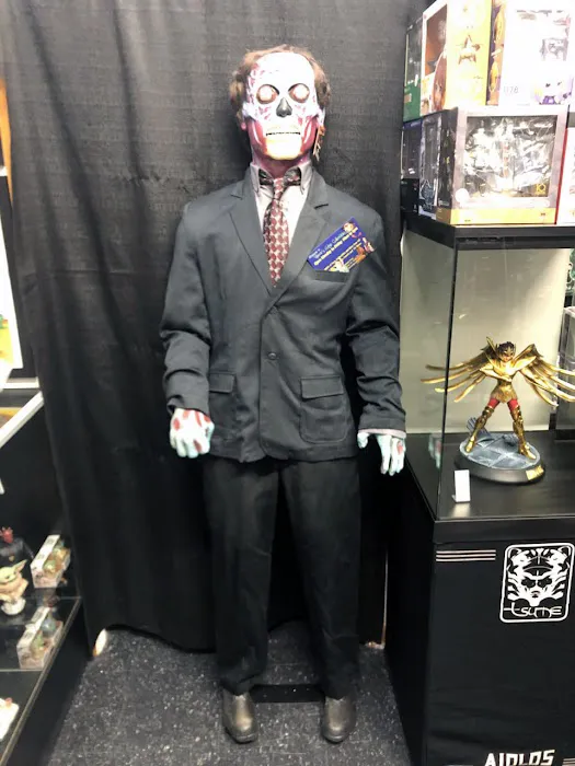 Razors Edge Collectibles 5