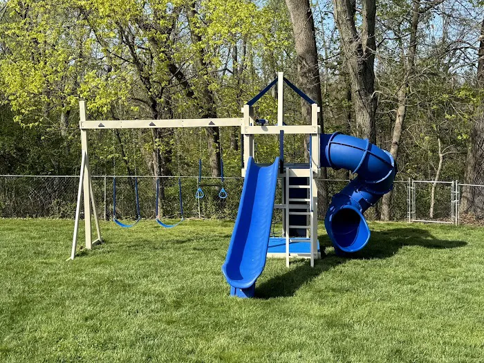 Swingset Warehouse 0