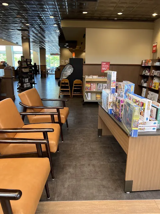 Barnes & Noble 4
