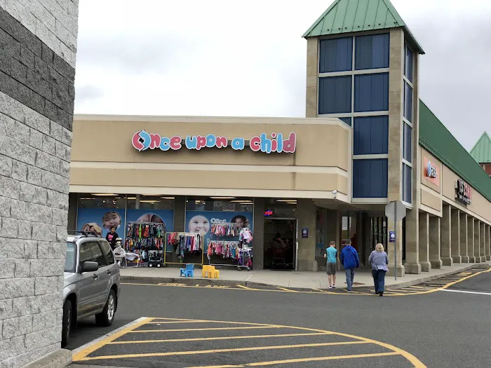 Once Upon A Child- Danbury, CT 0