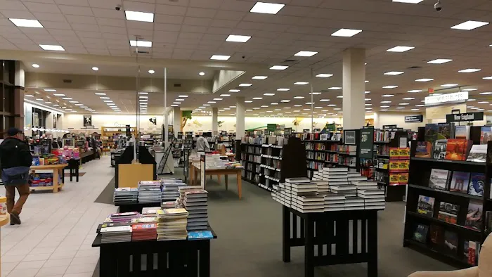 Barnes & Noble 0