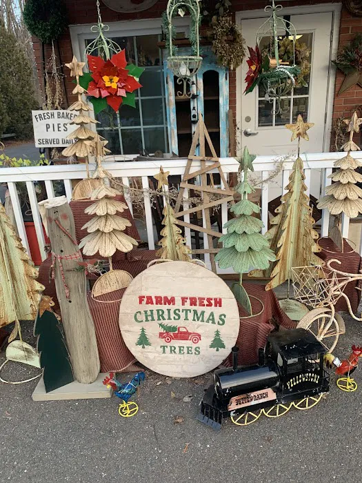Chrisandra’s Country Store 5