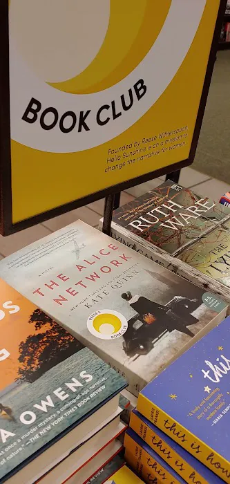 Barnes & Noble 2