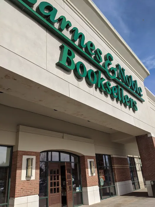 Barnes & Noble 6