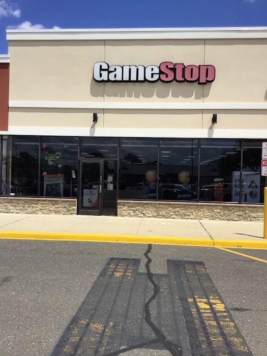 GameStop 4