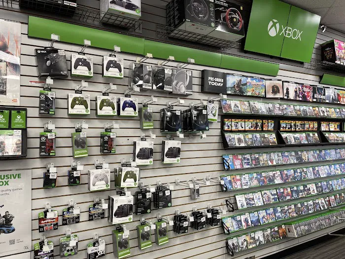 GameStop 0