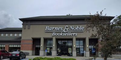 Barnes & Noble