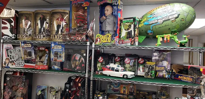 Fantasy Curiosity Shoppe 6