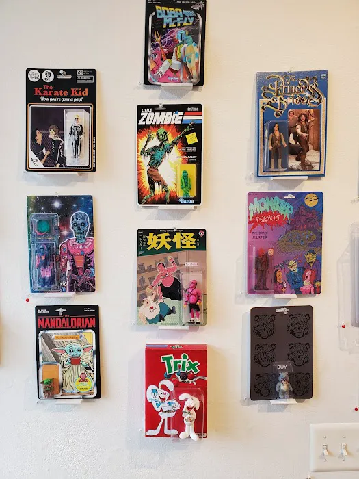 Clutter Magazine Designer Toy Gallery 5