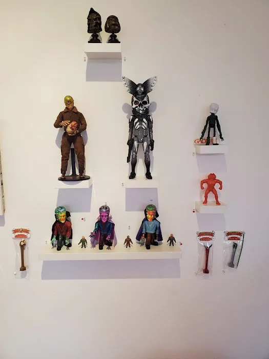 Clutter Magazine Designer Toy Gallery 3