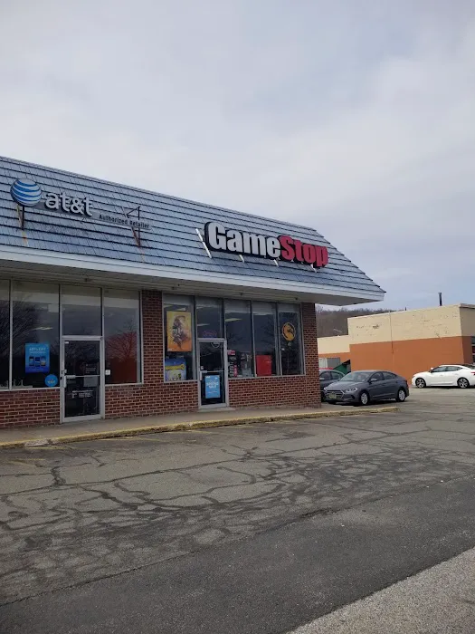 GameStop 0