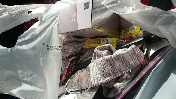 Five Below 8