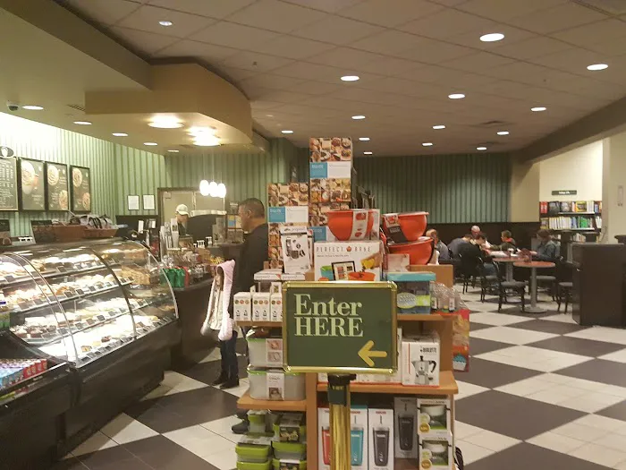 Barnes & Noble 7