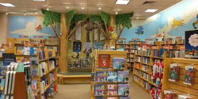 Barnes & Noble
