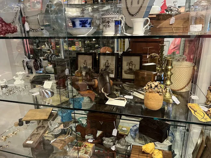 Point Pleasant Antique Emporium 5