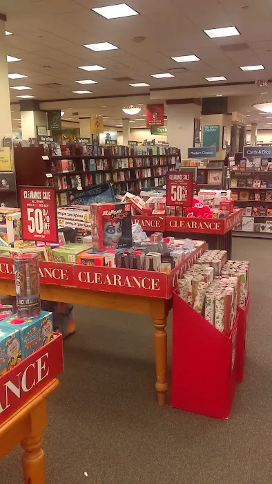 Barnes & Noble 9