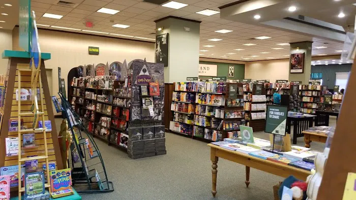 Barnes & Noble 5