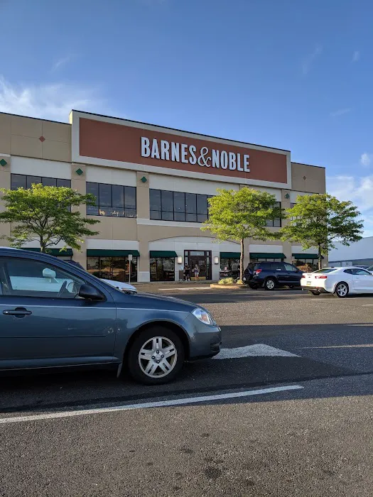 Barnes & Noble 1