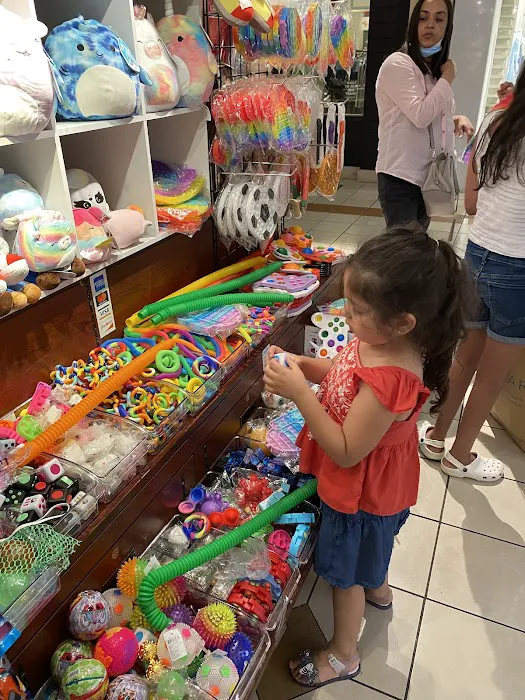 Toysland 4