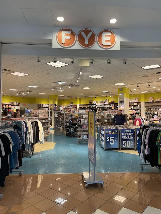 FYE 3
