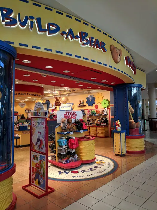 Build-A-Bear Workshop 2