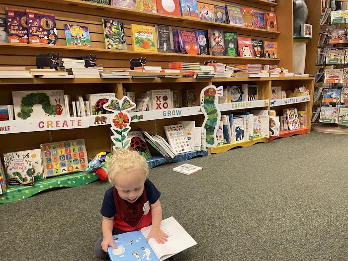 Barnes & Noble 0