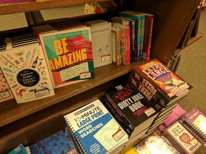 Barnes & Noble 8