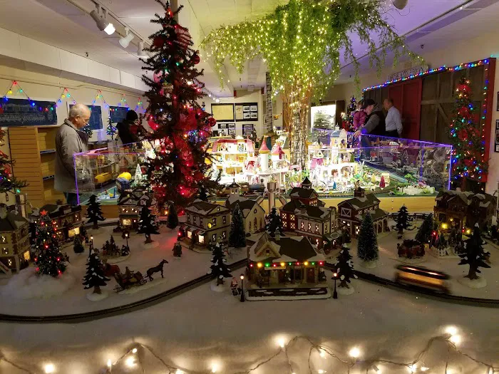 Amato's Toy and Hobby Middletown 1