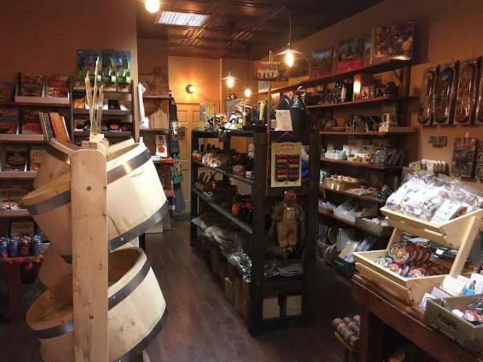 THE COVERED WAGON COUNTRY STORE 3