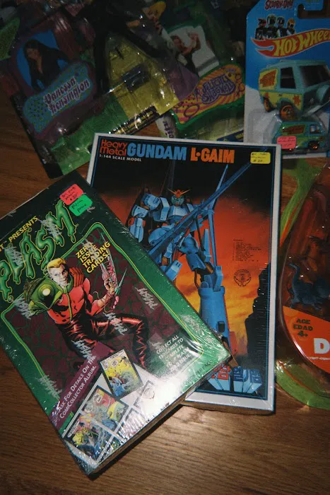 Black Cat Collectibles LLC 1