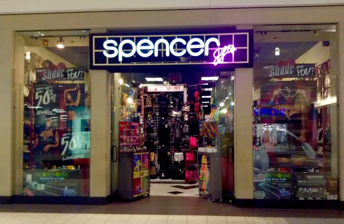 Spencer's 0