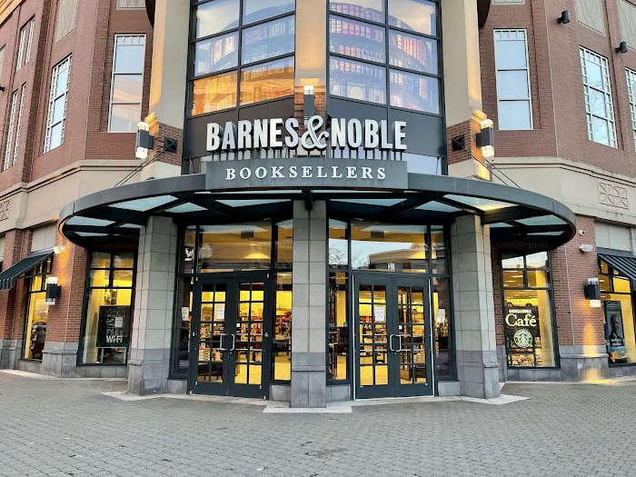 Barnes & Noble 2